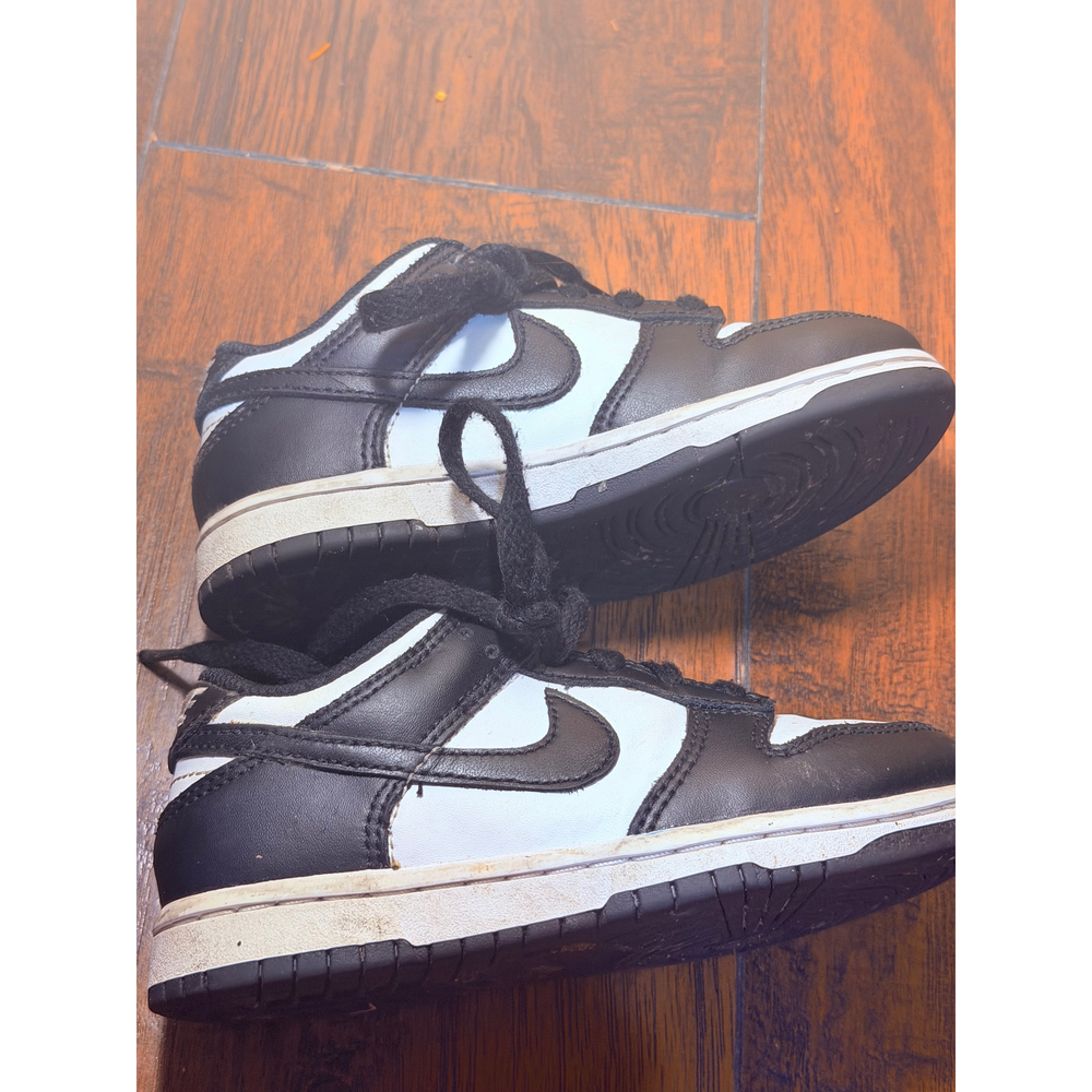 Nike Black and White Sneakers size 11c - Picture 5 of 5